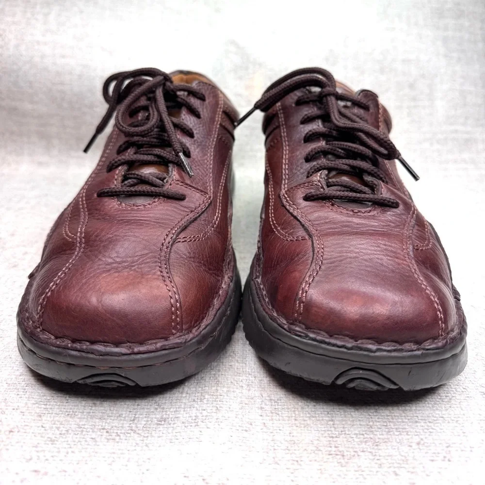 Skechers men’s brown leather lace up‎ sneakers oxford comfort shoes size 9/42